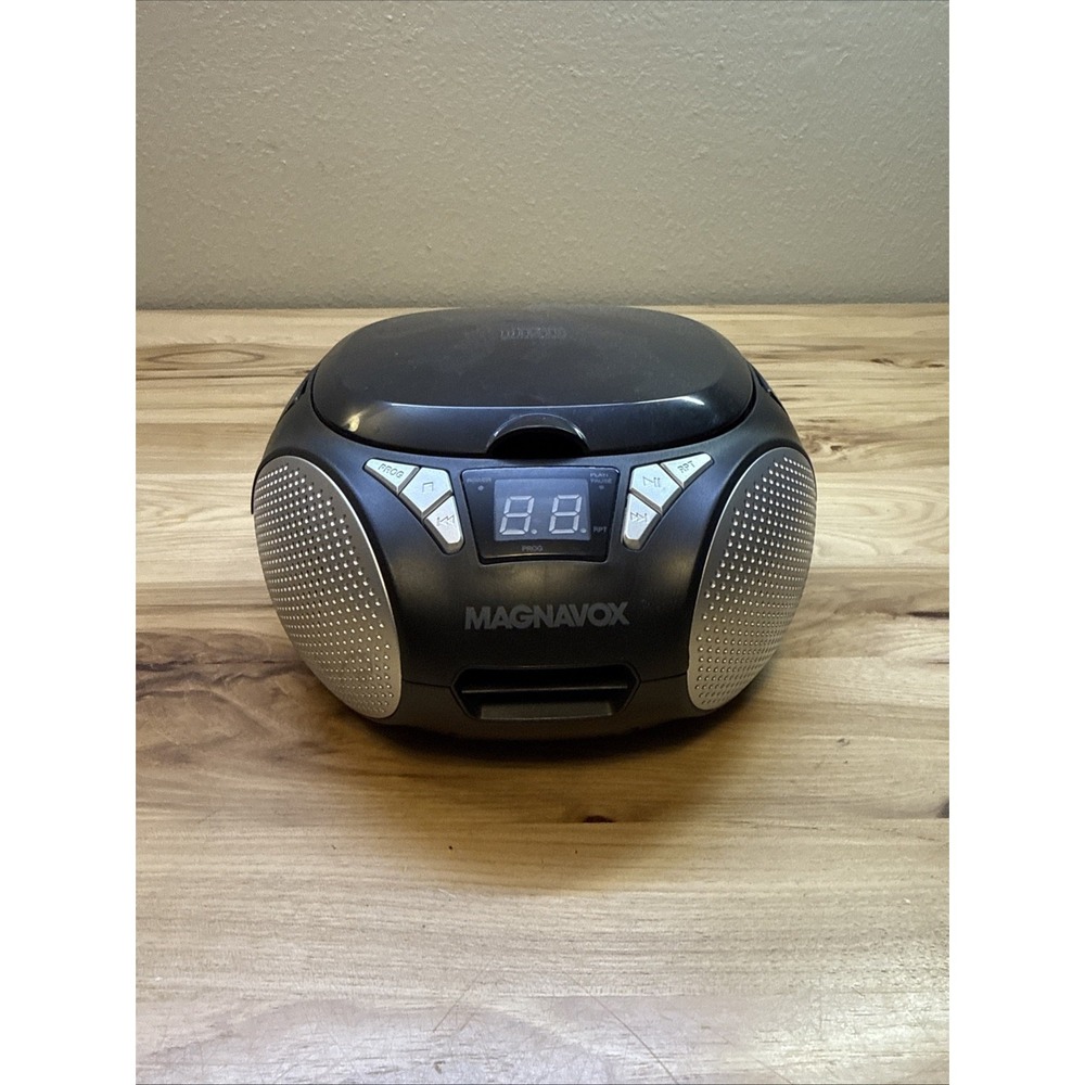 Portable Magnavox CD Player with AM/FM Radio Boombox MD6924M2 - Black